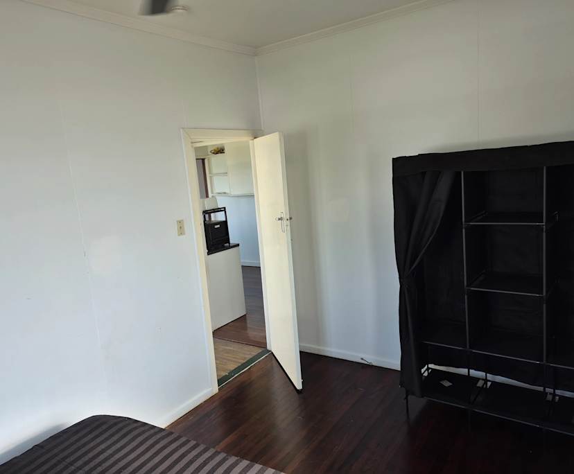 $280, Share-house, 3 bathrooms, Wavell Heights QLD 4012