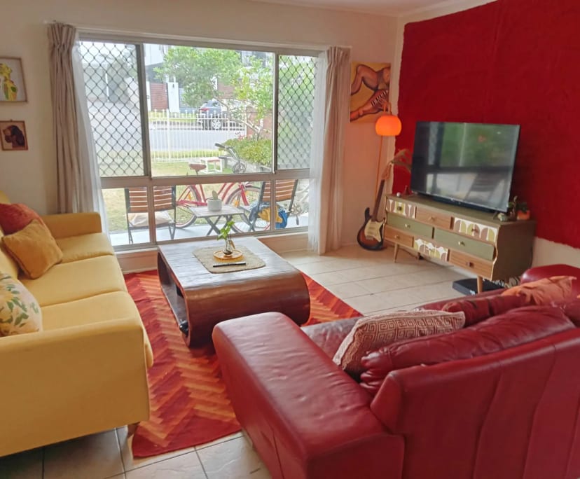 Room in a share house