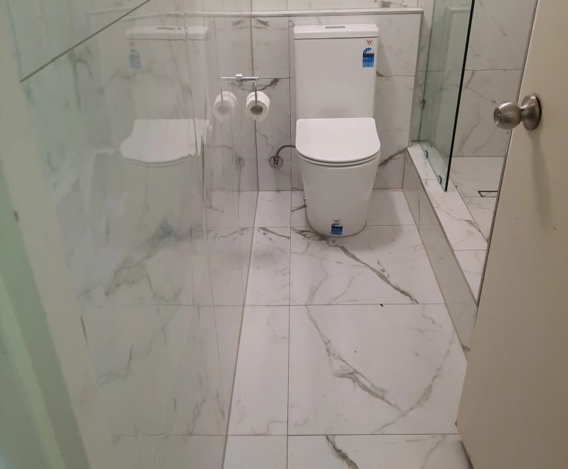 $300, Flatshare, 1 bathroom, Indooroopilly QLD 4068