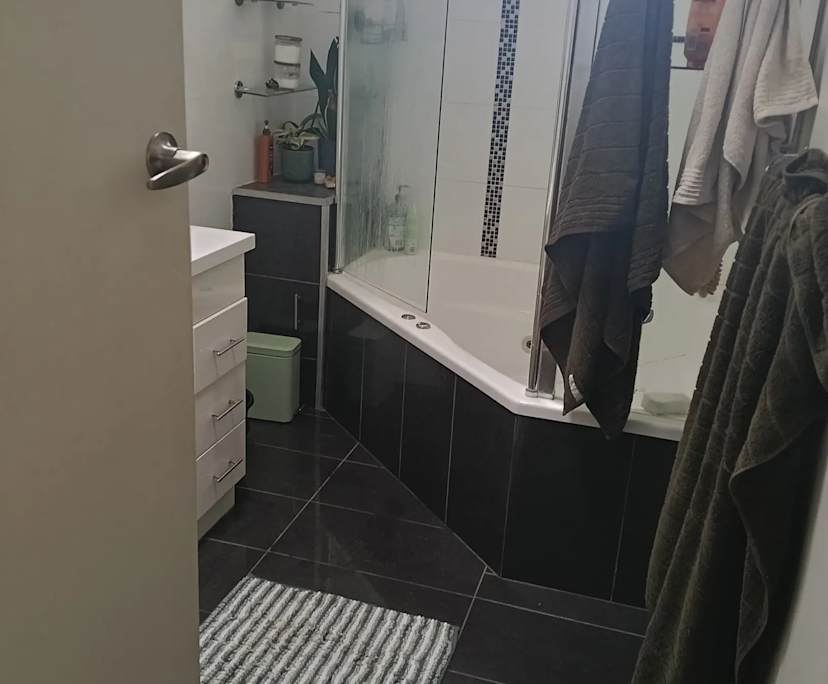 Unfurnished room in a share house