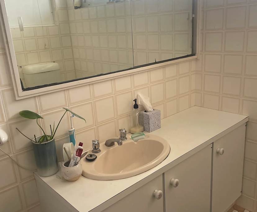 $260, Flatshare, 2 bathrooms, Merewether NSW 2291