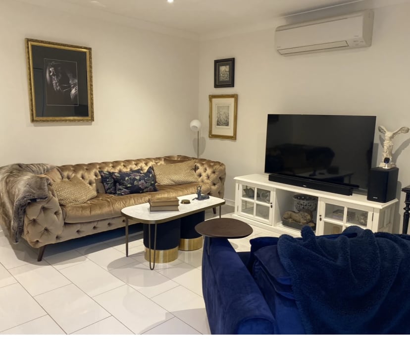 $295, Share-house, 3 bathrooms, Pimpama QLD 4209