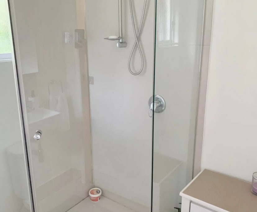 $300, Share-house, 3 bathrooms, Mount Gravatt East QLD 4122