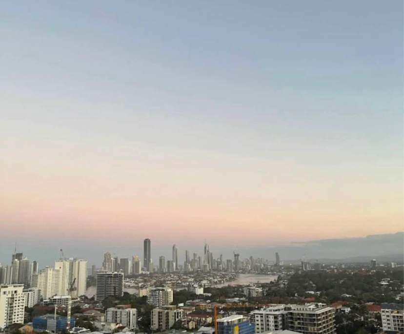 Furnished room with ensuite in a flatshare