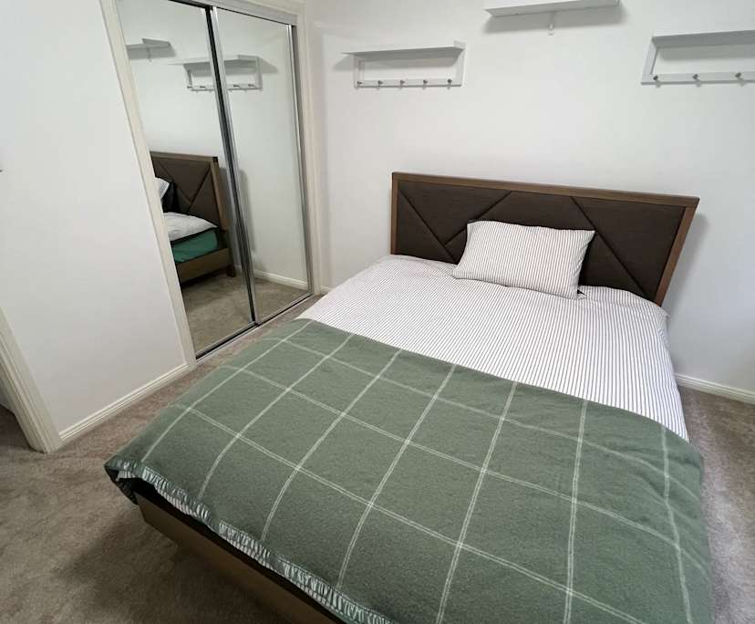 $300, Share-house, 3 bathrooms, Menai NSW 2234