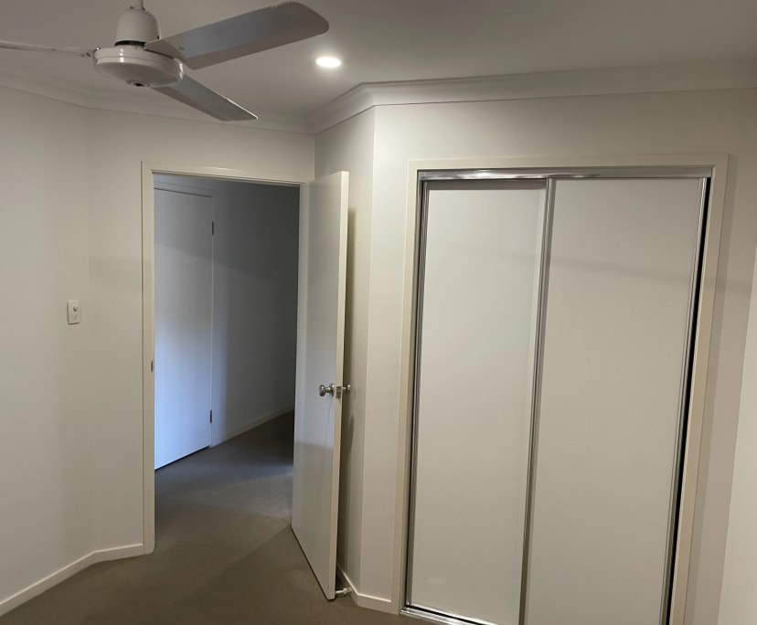 Room for Rent in Cashmere, Brisbane 270, Unfurnis...