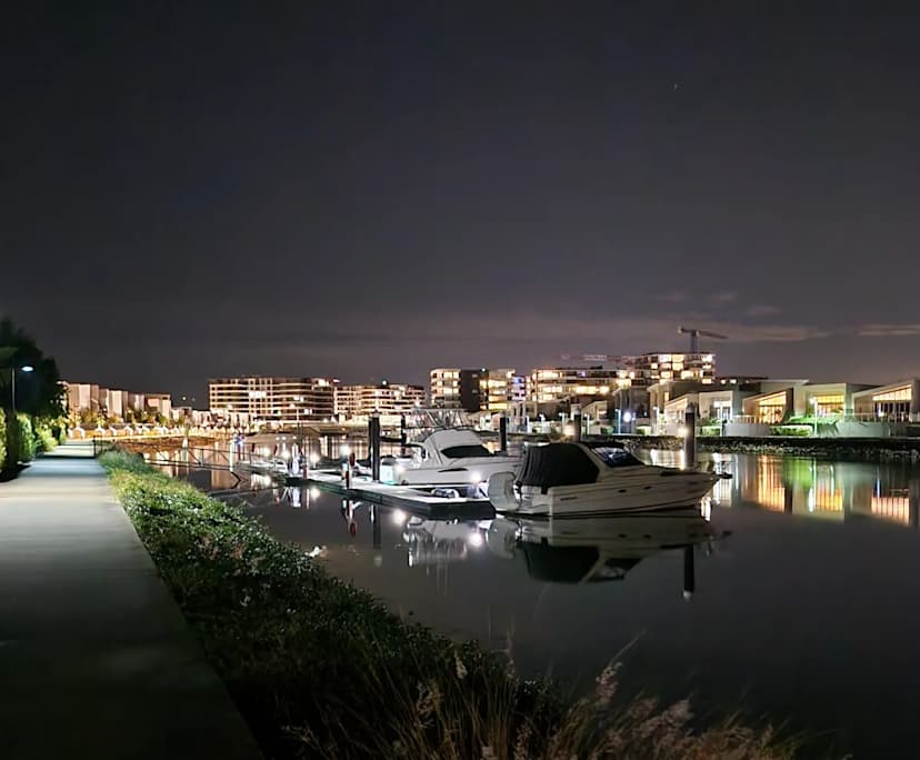 $350, Share-house, 3 bathrooms, Hope Island QLD 4212