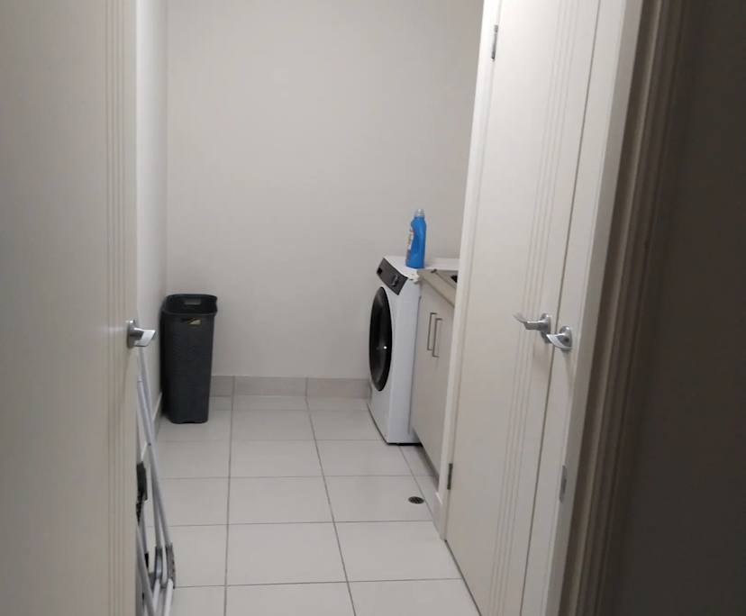 $300, Flatshare, 3 bathrooms, Blacks Beach QLD 4740