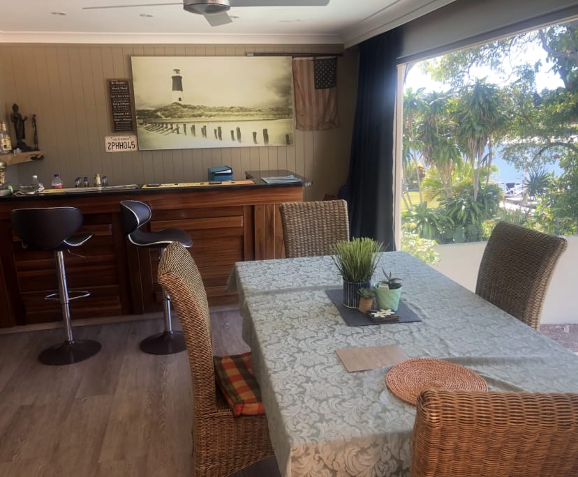 $325, Share-house, 4 bathrooms, Biggera Waters QLD 4216