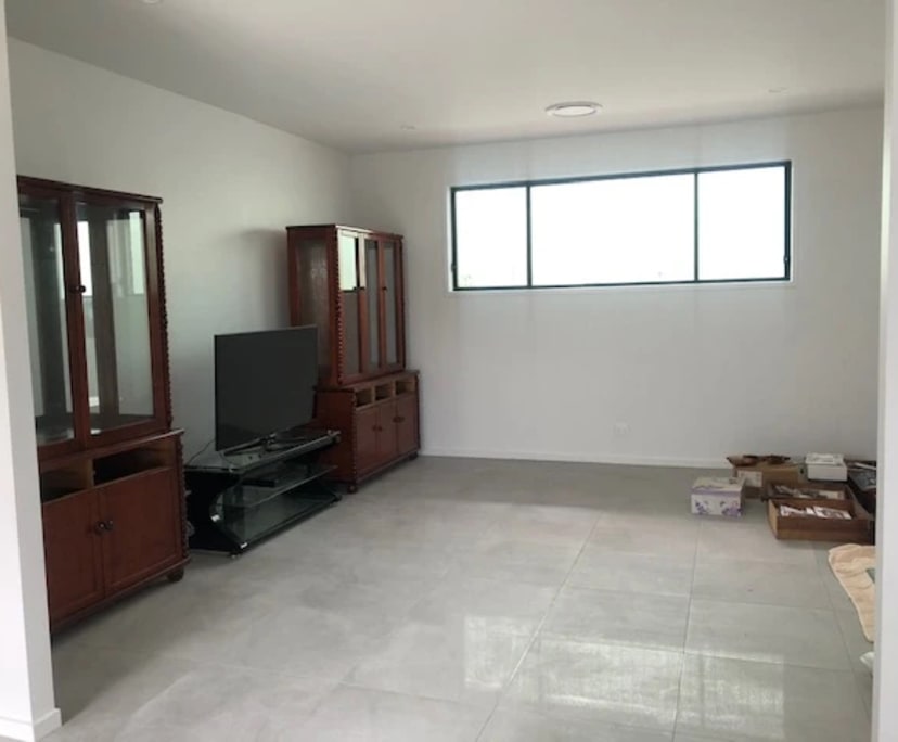 Room for Rent in Hemmant, Brisbane 300, Unfurnish...