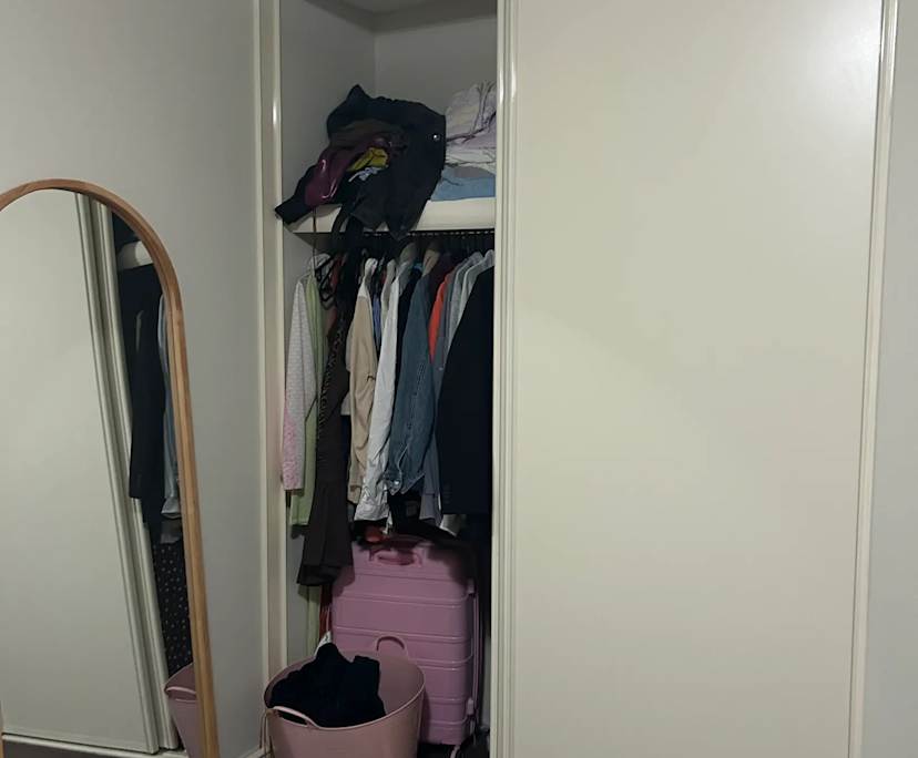 Unfurnished room in a share house