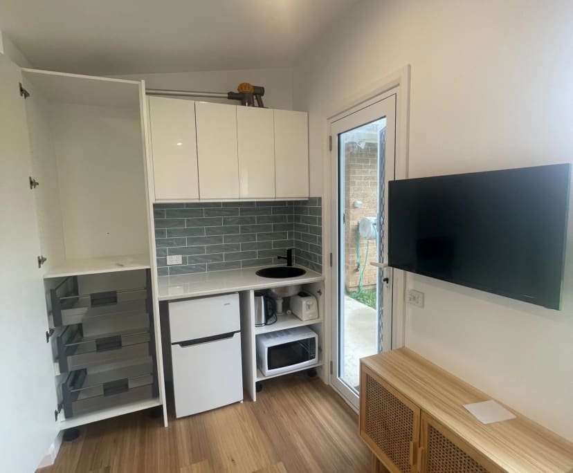 Granny Flat for Rent in Coffs Harbour, NSW 350, F...