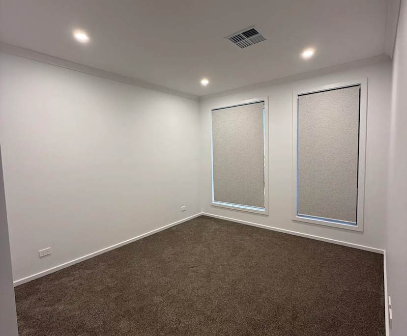 Furnished room with ensuite in a share house