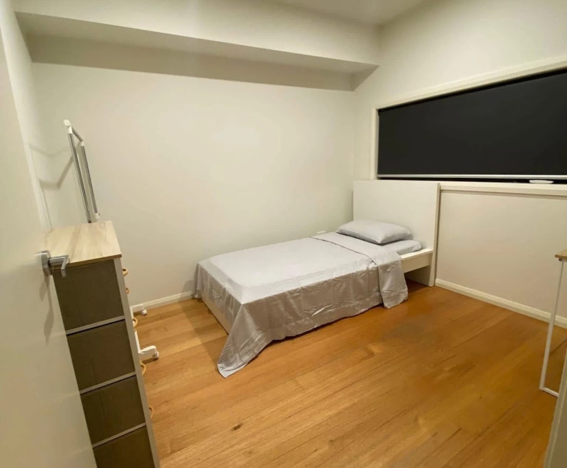 Furnished room in a share house