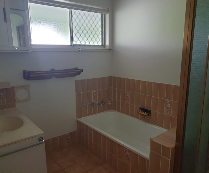 $230, Share-house, 3 bathrooms, Darra QLD 4076