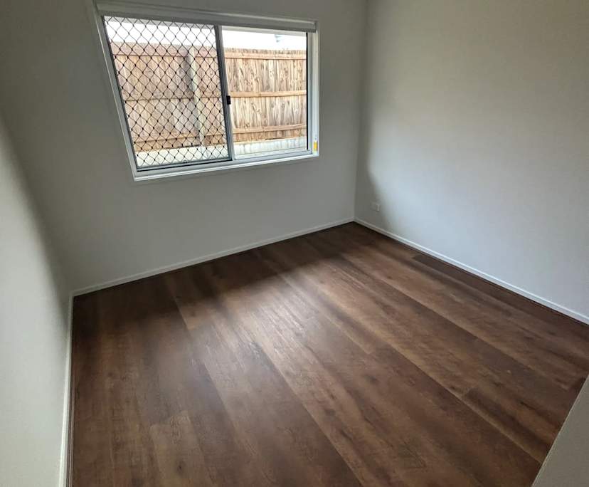 Unfurnished room in a share house