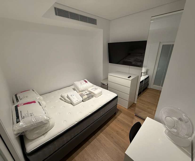 $300, Flatshare, 2 bathrooms, Merrylands NSW 2160