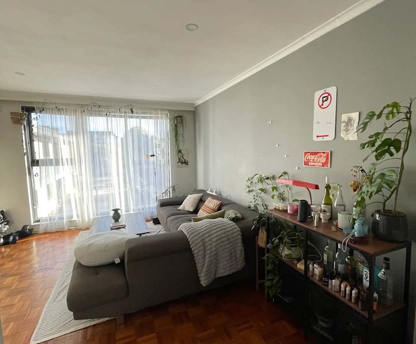 Furnished room in a share house