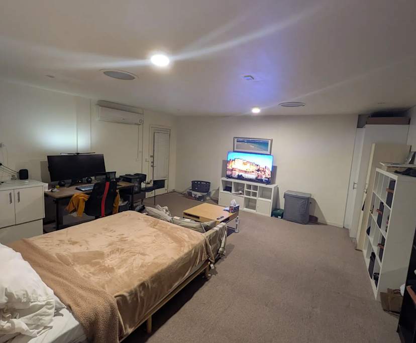 Furnished room with ensuite in a share house