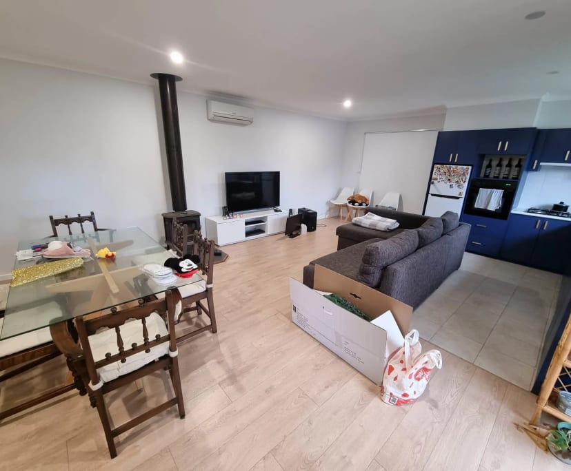 Granny Flat for Rent in Bayswater, Melbourne 300,...
