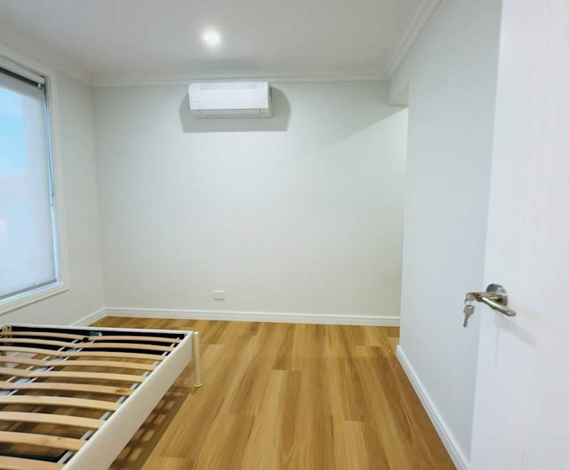 $280, Share-house, 6 bathrooms, Cranbourne VIC 3977