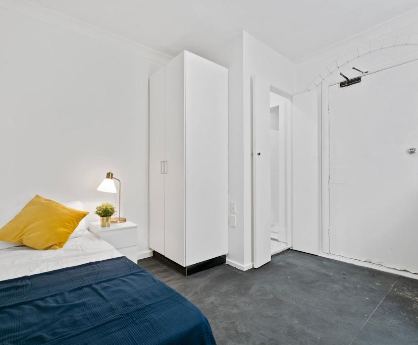 $400, Studio, 1 bathroom, Darlinghurst NSW 2010