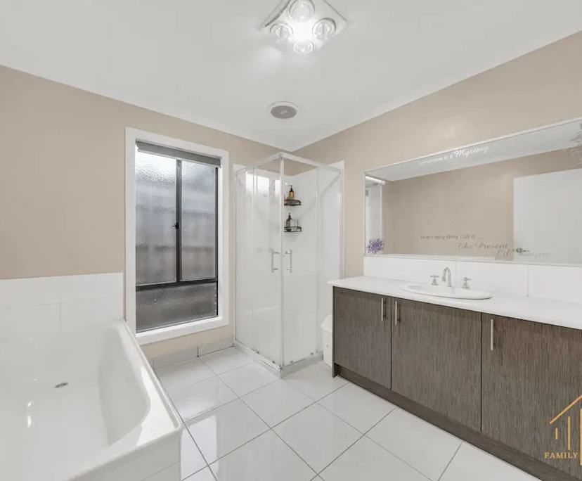 $220-325, Share-house, 3 rooms, Pakenham VIC 3810, Pakenham VIC 3810