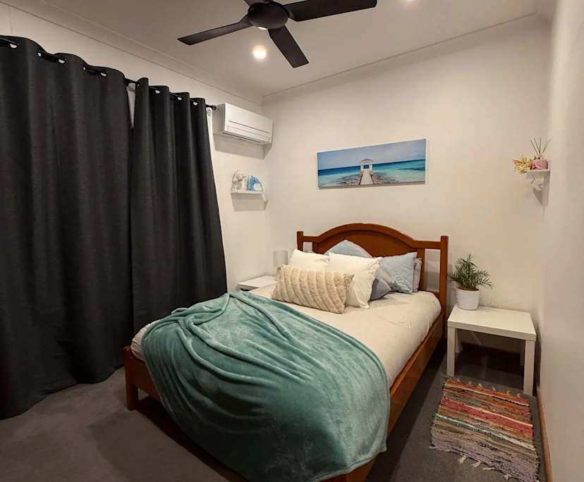 $700, Whole-property, 2 bathrooms, West Hindmarsh SA 5007