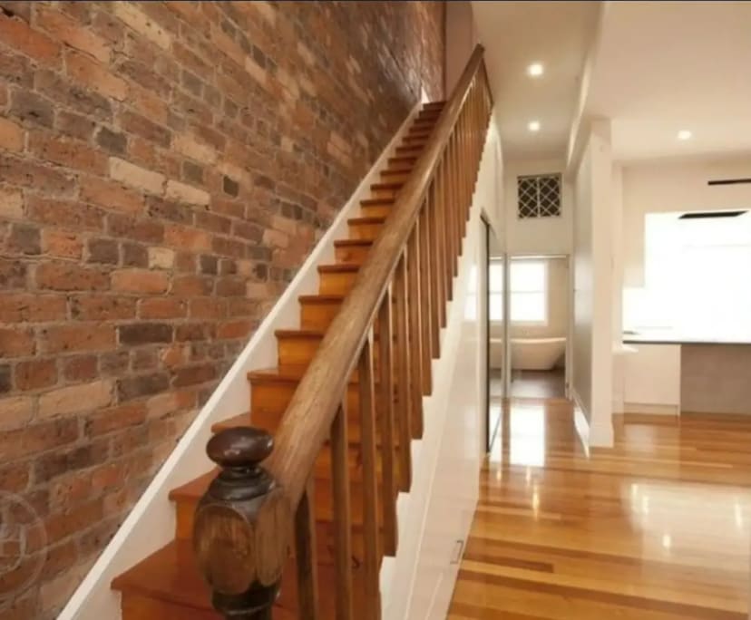 propertyImage