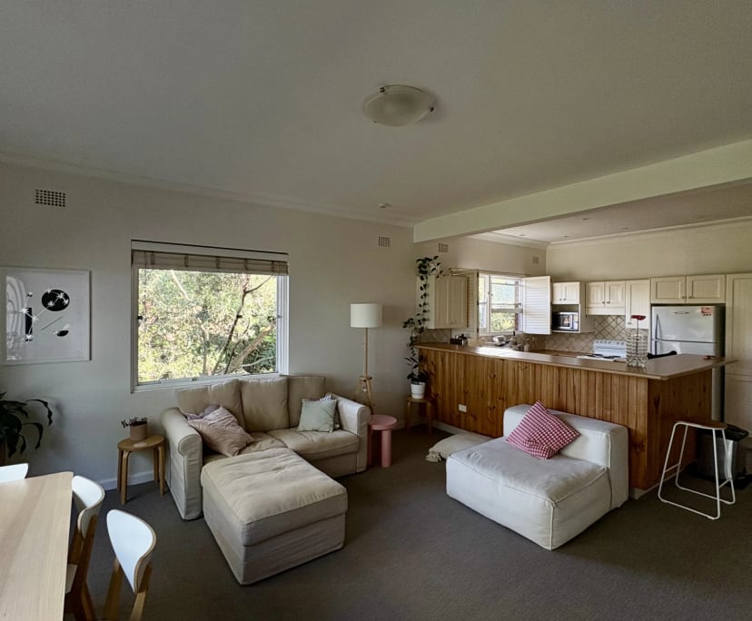 Unfurnished room in a flatshare