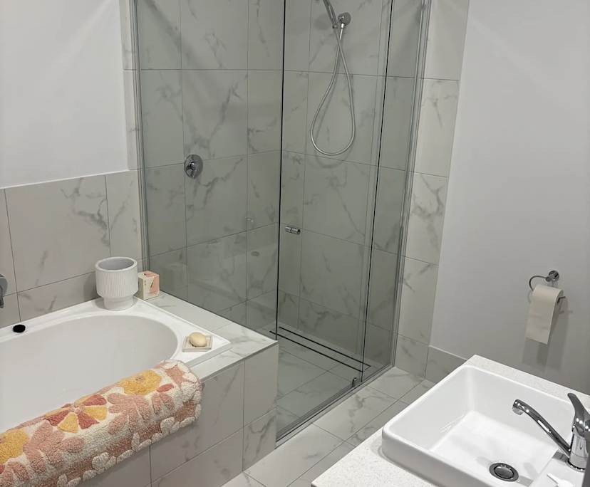 $210, Share-house, 3 bathrooms, Old Bar NSW 2430