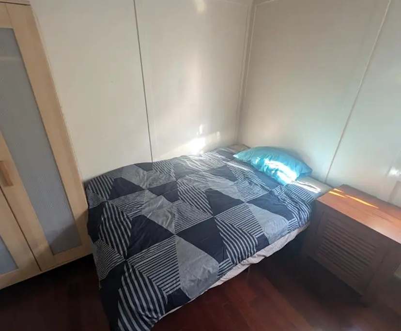 propertyImage