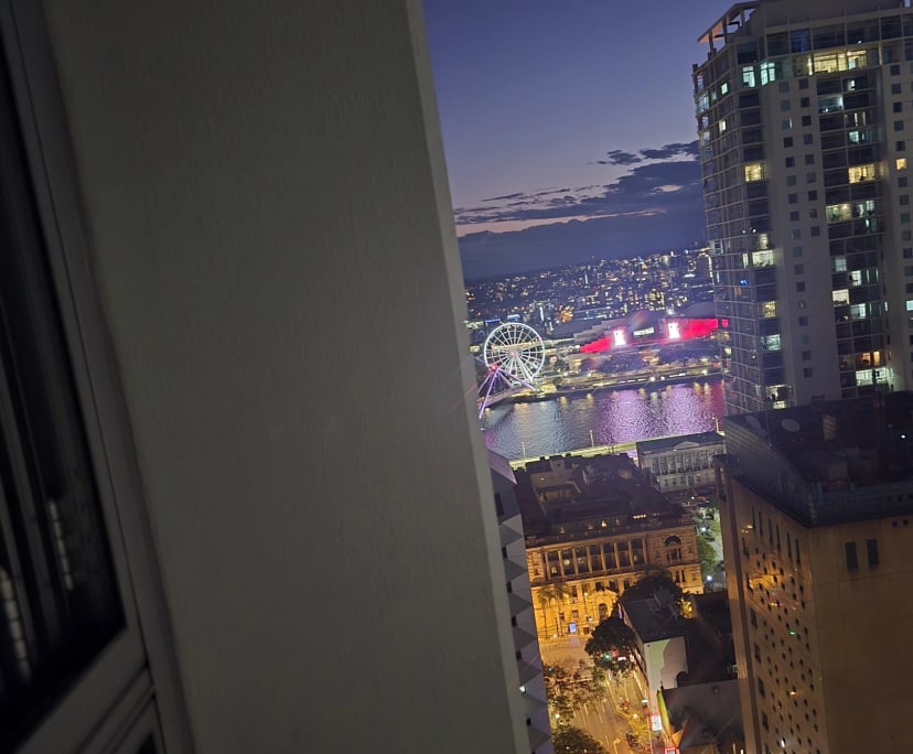 $350, Flatshare, 2 bathrooms, Brisbane City QLD 4000