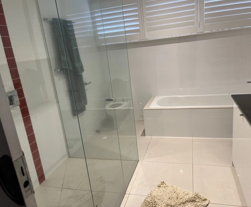 Room in a share house