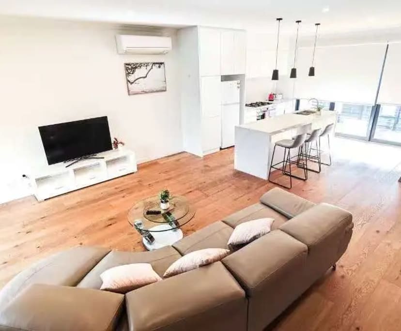 Furnished room with own bathroom