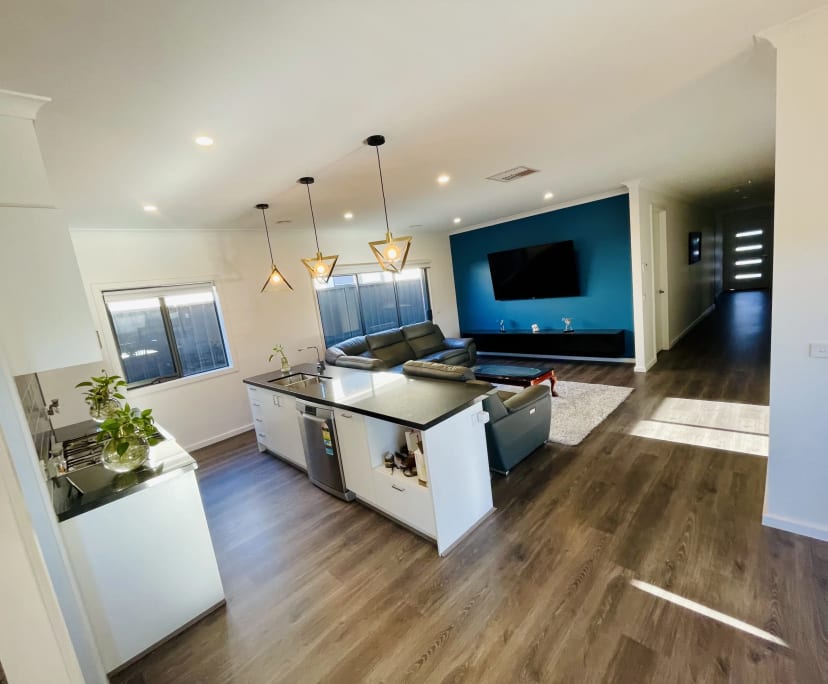 Room in a share house