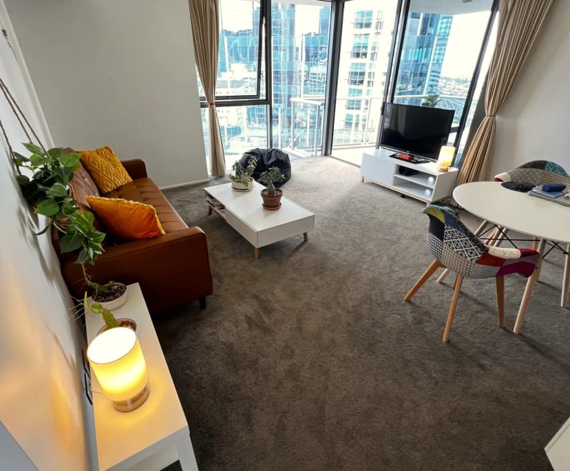 Furnished room in a flatshare
