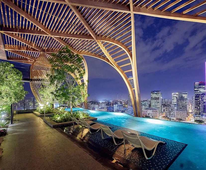 Furnished room with own bathroom