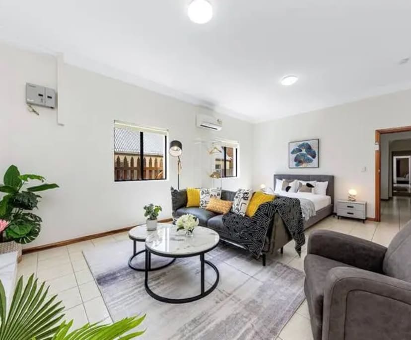 Whole Property for Rent in Lewisham, Sydney 1,100...