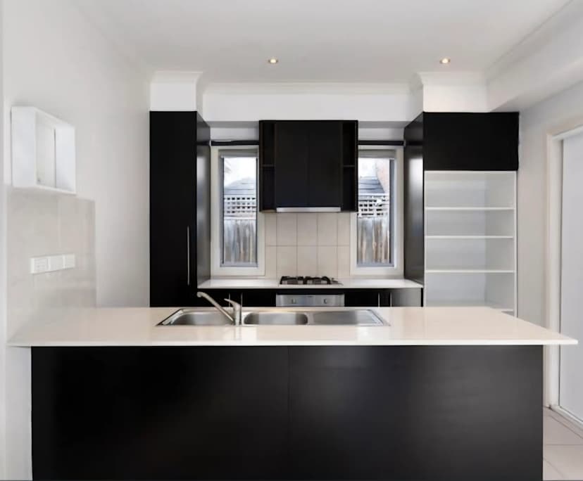 $183, Share-house, 3 bathrooms, Glenroy VIC 3046