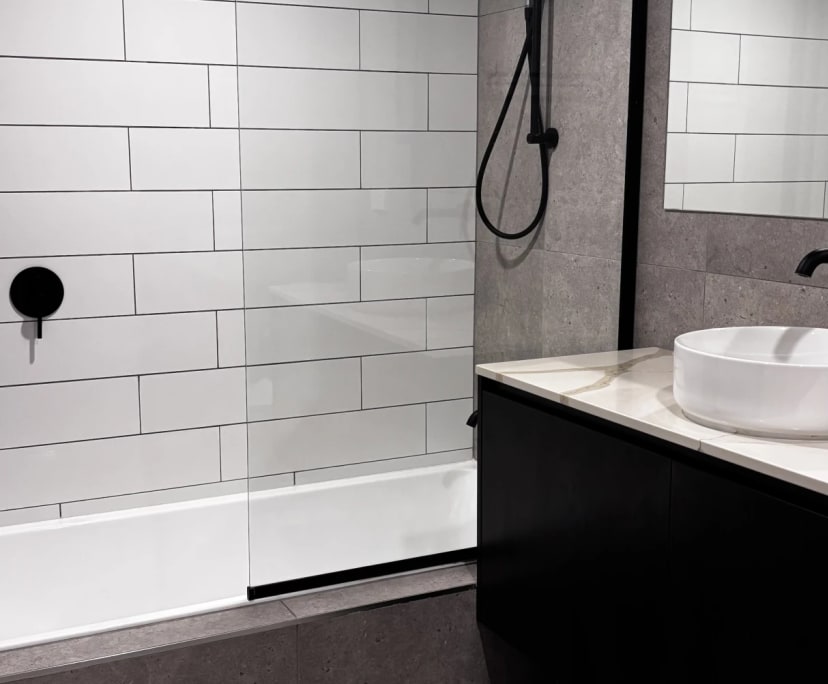 $430, Flatshare, 3 bathrooms, Hawthorne QLD 4171