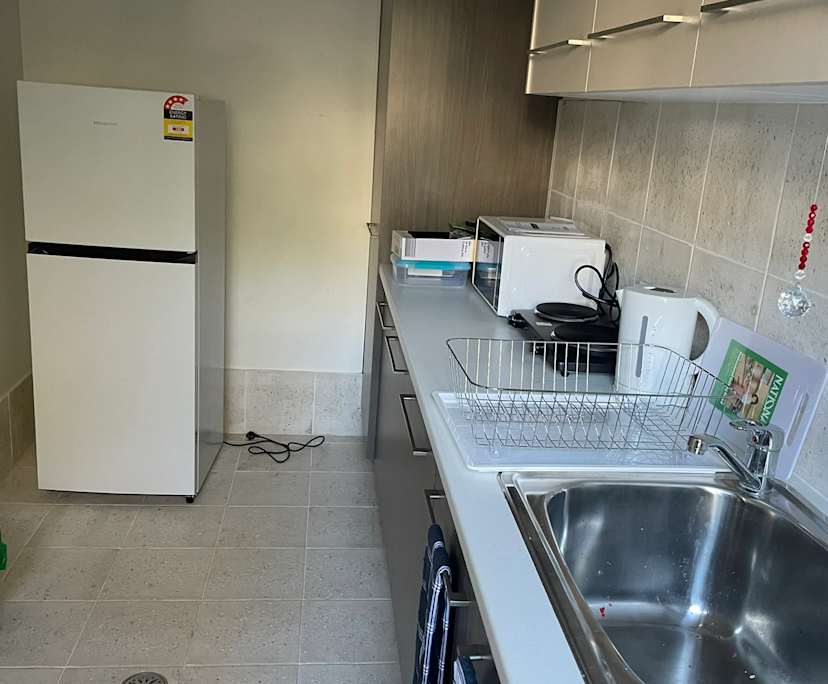 $550, 1-bed, 1 bathroom, Roseville NSW 2069