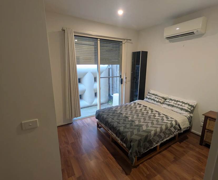 Room with ensuite in a share house