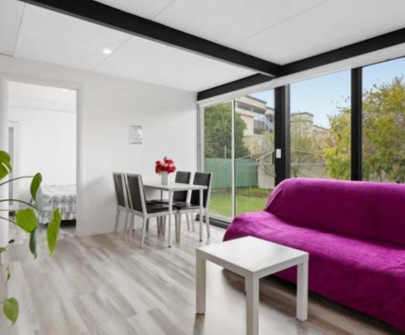 Room in a share house