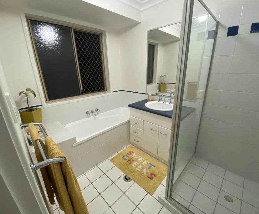 $320, Share-house, 4 bathrooms, Noosaville QLD 4566