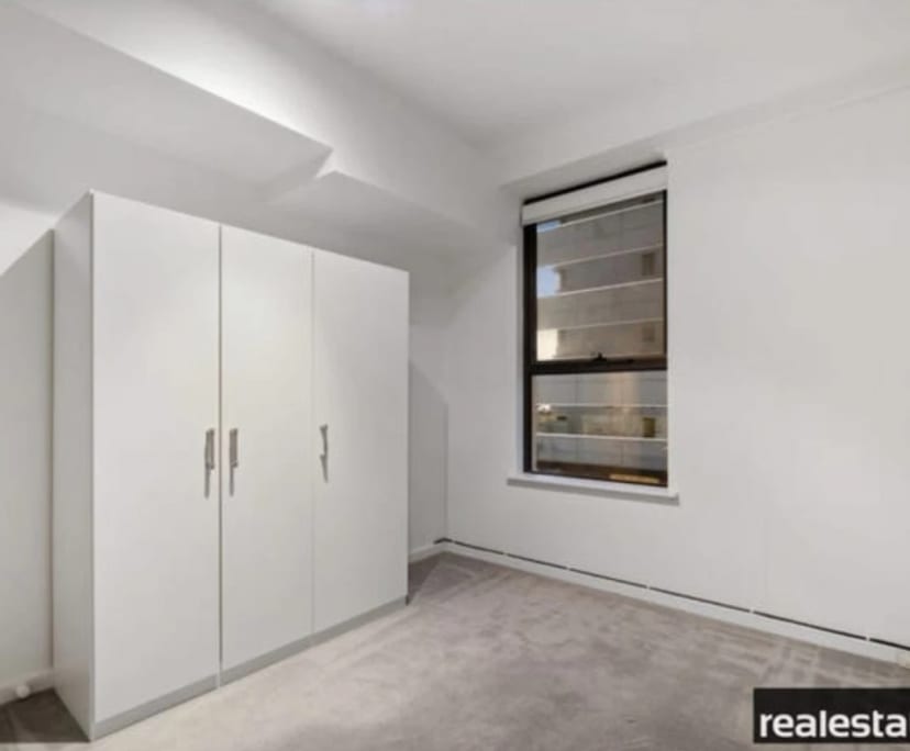 Furnished room with own bathroom