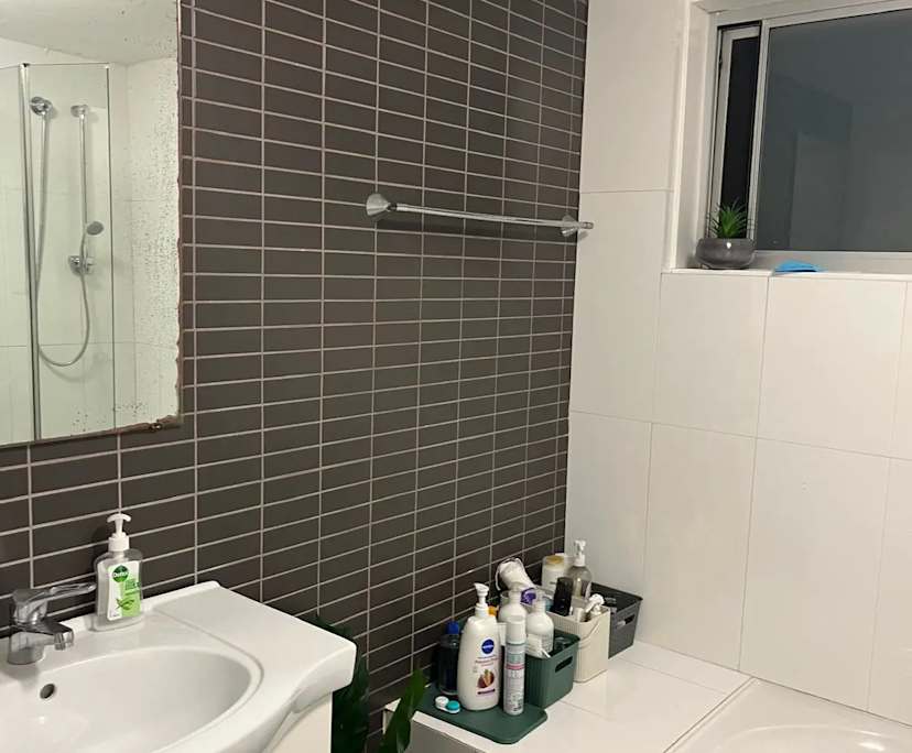 $475, Flatshare, 3 bathrooms, North Bondi NSW 2026