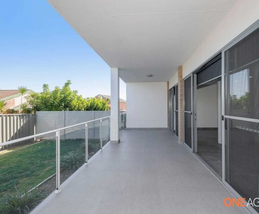 Room for Rent in Caves Beach, NSW 300, Unfurnishe...