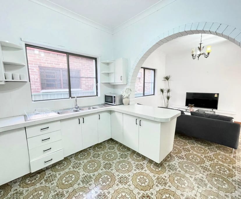 $250, Share-house, 6 bathrooms, Campsie NSW 2194