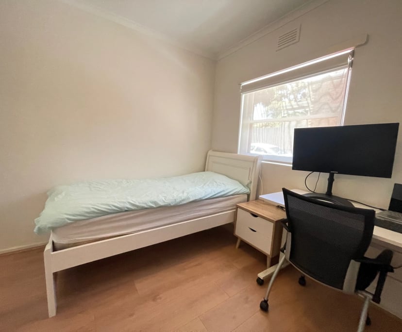 $330, Flatshare, 2 bathrooms, North Melbourne VIC 3051